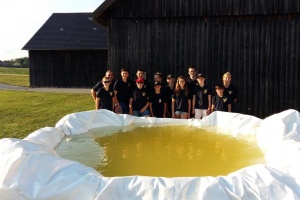 Foto: Robert Liebenauer&nbsp; Feuerwehrjugend baut Wasserbecken